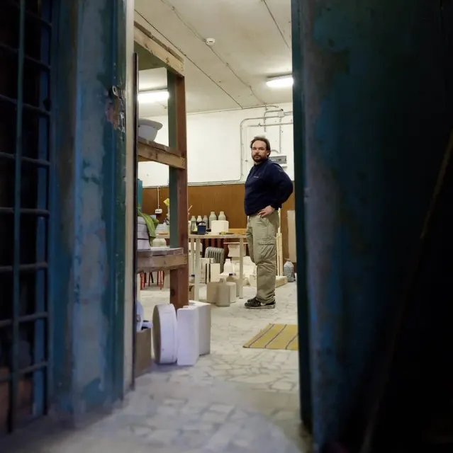 Двери нашего дизайнерского керамического завода всегда открыты для вас. 💚 Спасибо за ваши заказы! ❤️👍 #керамикаручнойработы #мастерская #керамиканазаказ #электросталь