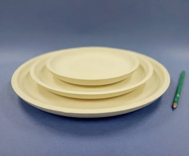 Трио готово. Модели.

#промышленныйдизайн #посуда #посударучнойработы #посуданазаказ #тарелки #посудадляресторанов