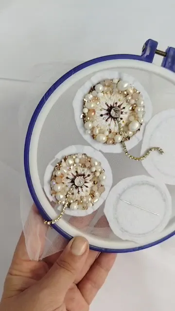 Working. Pearls dandelions