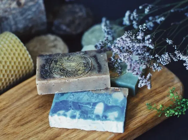 Уже совсем скоро....💚
.
#solumnatura_soap #мылоснуля #натуральноемыло