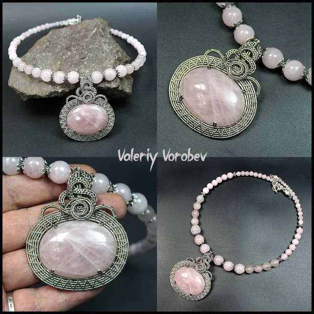 Handmade necklace with rose quartz
Author's necklace with wire pendant and natural rose quartz.