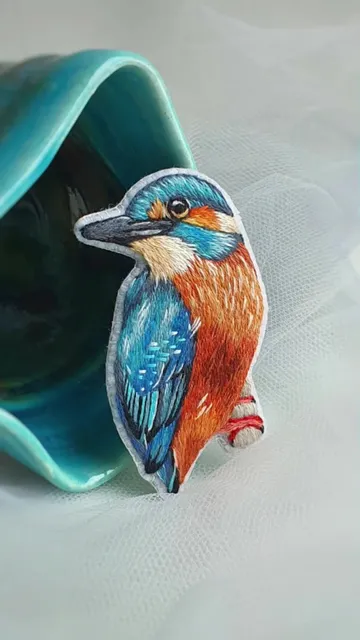 Do you enjoy watching the bird come to life? Your like means ‘yes’! 😊