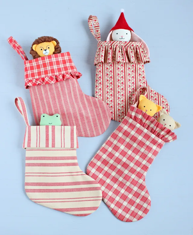 Add a special touch to your Christmas gifts with these easy to make Christmas stockings! Sew them yourself with my easy to follow sewing pattern.