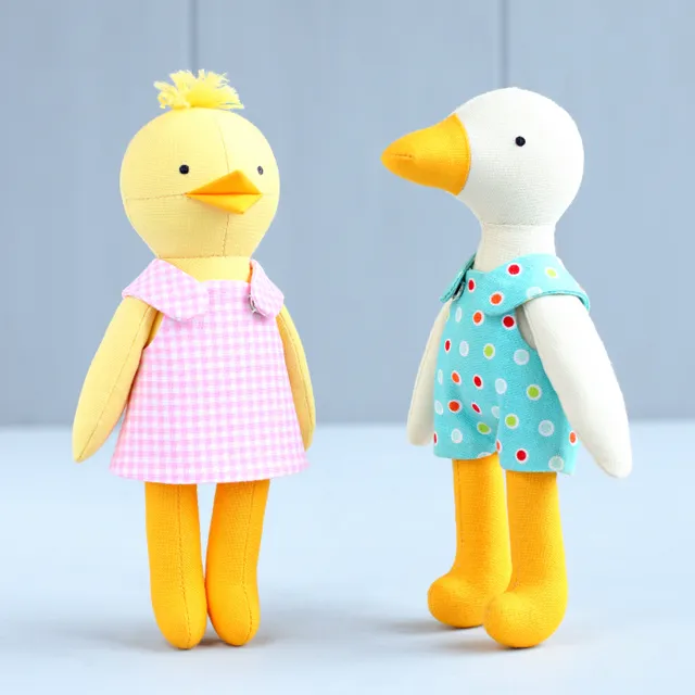 The perfect spring duo! Sew these cute softies yourself with my easy to follow sewing pattern!
