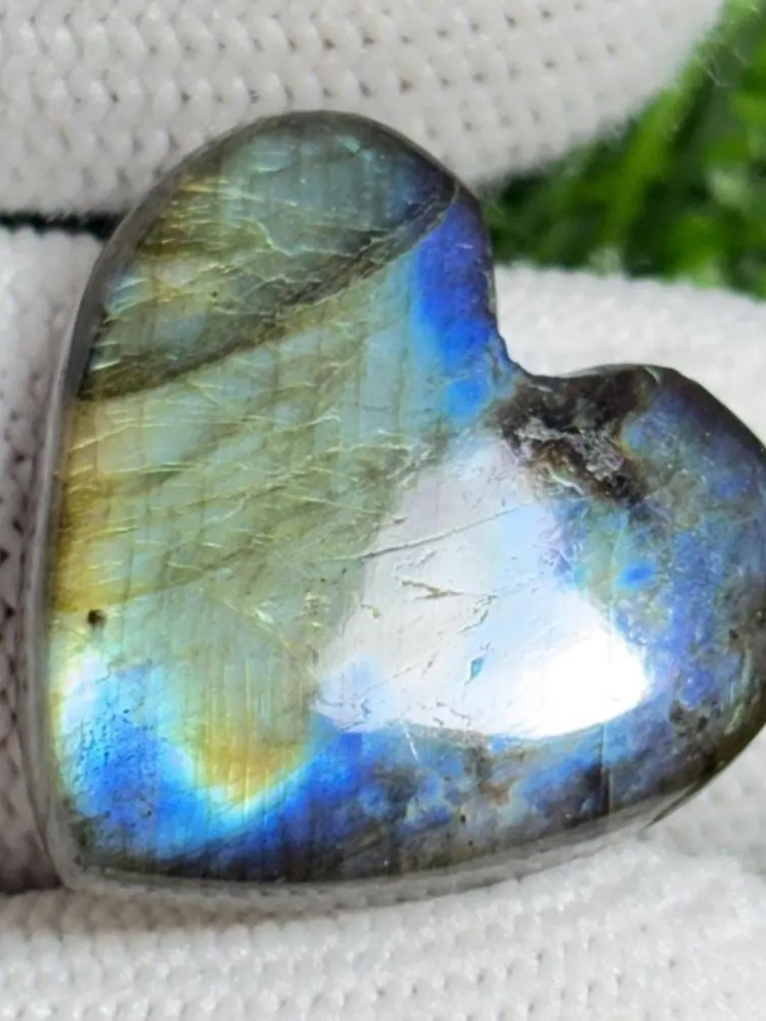 Labradorite Colorless Iridescent Labradorite Heart Cabochon: Blue-Green Flash (21.80x22.50x5 ...