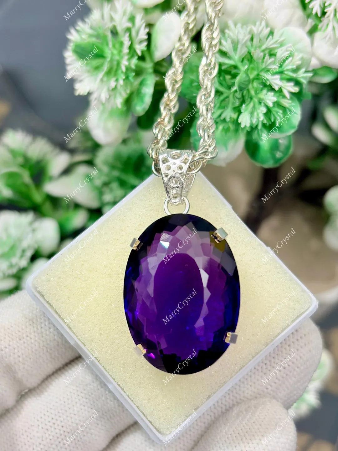Unique 80 Ct Purple Amethyst Hydrothermal GS Silver Oval Pendent with ...