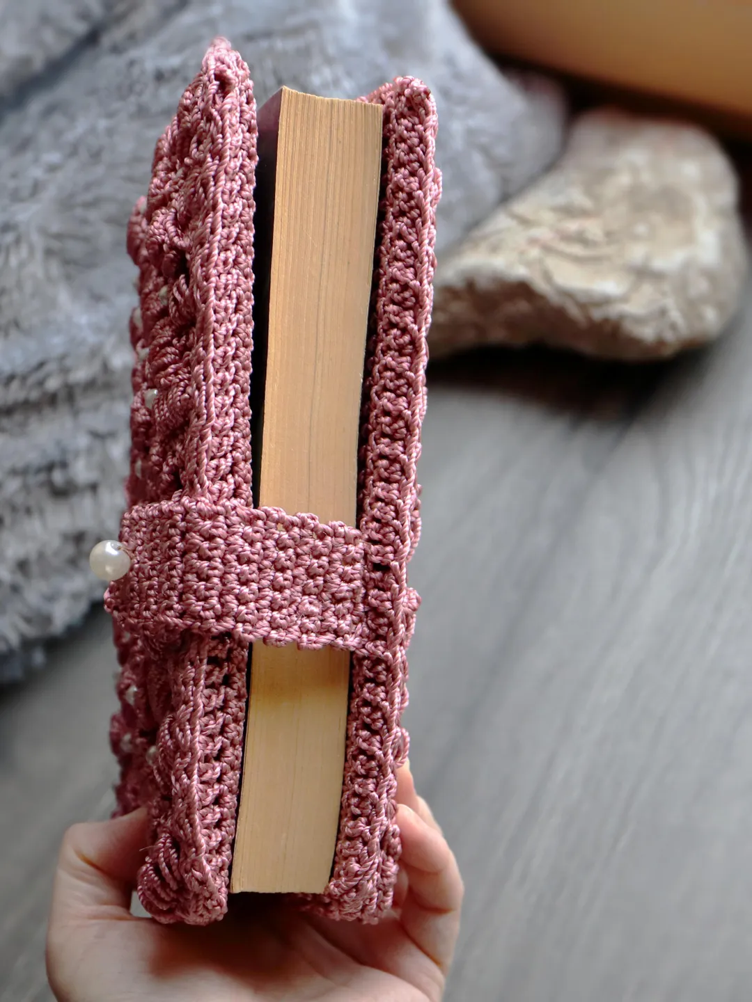 Crochet Book Cover Pattern, Puff Stitch Shell Fan Design, with Pearls ...