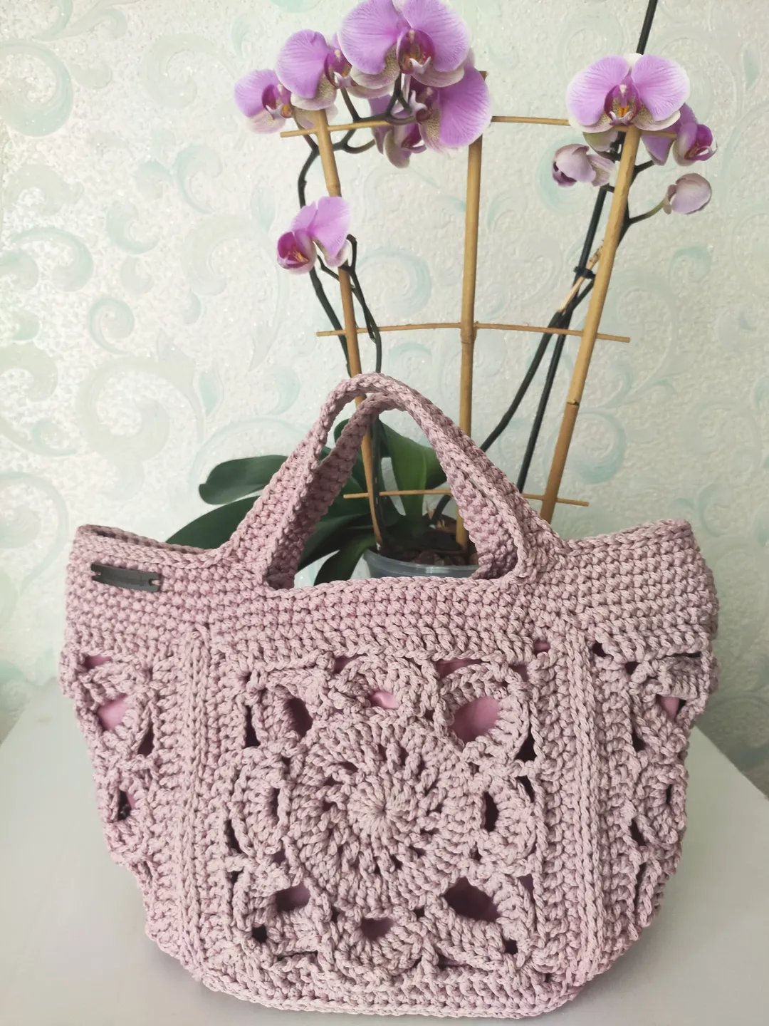 Bag with large granny squares.