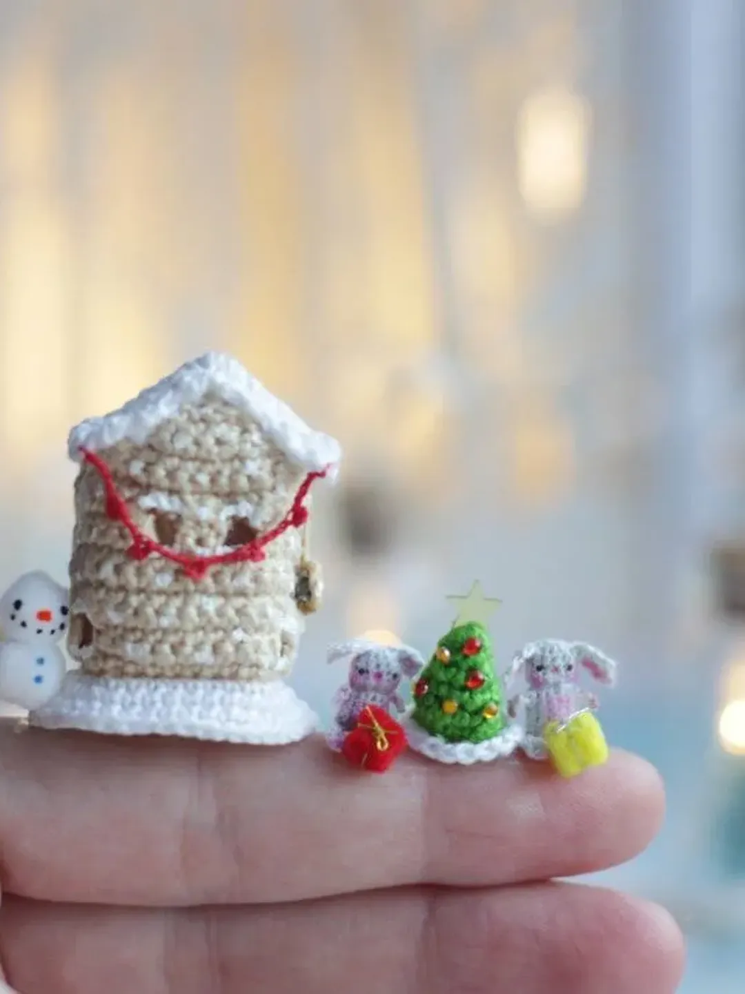 Miniature Christmas gift bunny house dollhouse miniatures tiny home ...