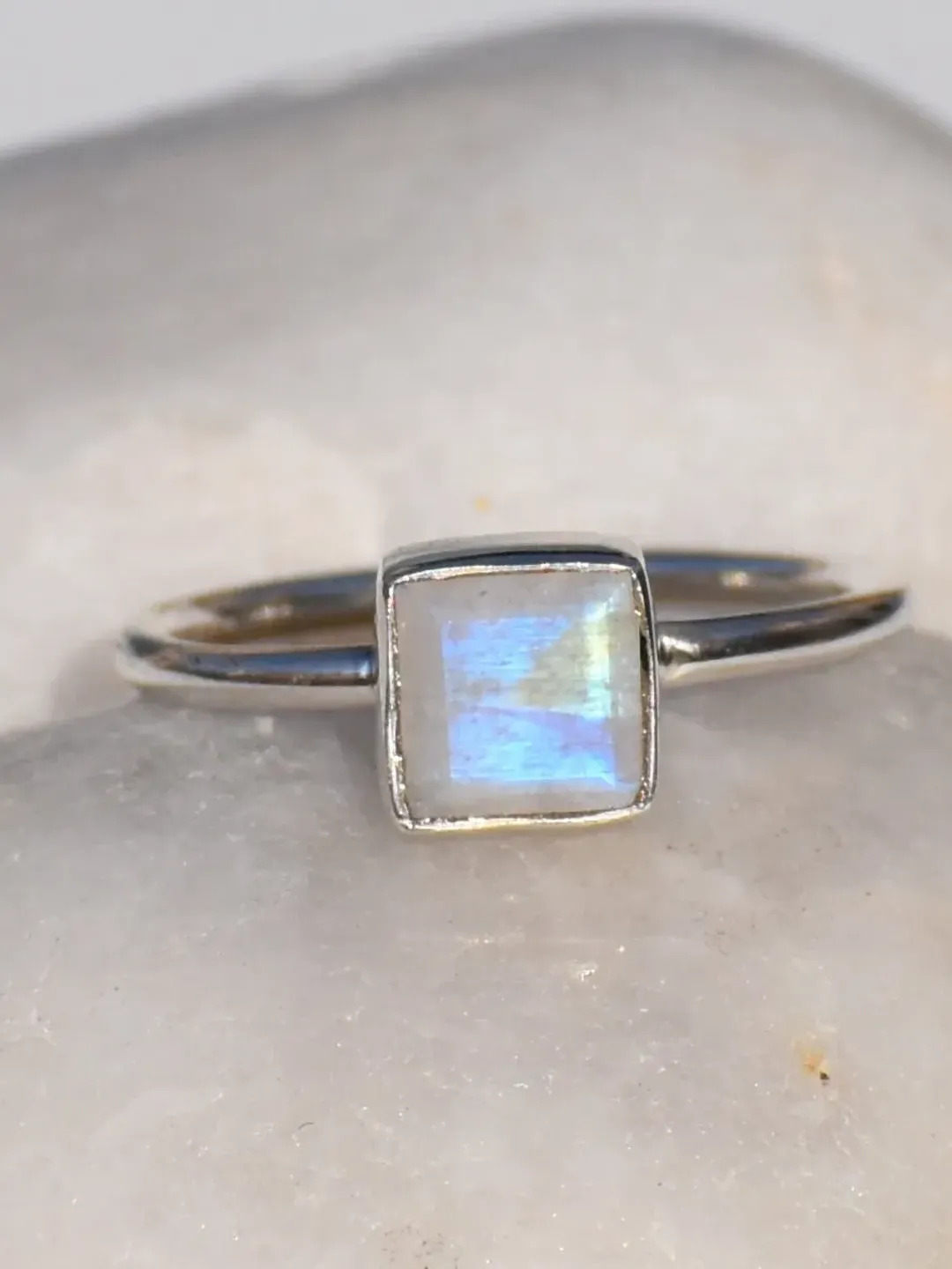 Rainbow Moonstone Ring, Natural Moonstone, Birthstone Ring, Blue Fire Moonstone, Bohemian Ring, Wedding Ring, Statement Ring, Gift For Her