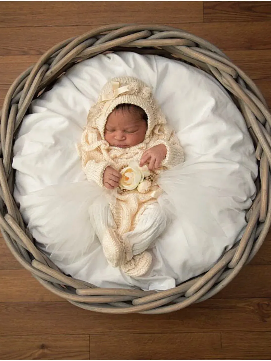 Knitting romper outfit for baby girl. Bloomer for baby girl. Newborn girl outfit. Take home outfit for girl. Baby shower gift. Knitting set.