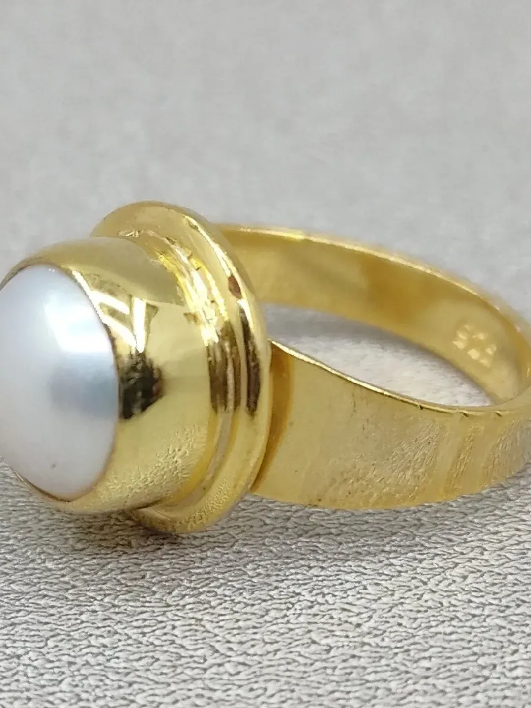 Baroque Pearl Ring, 925 Sterling Silver Ring, Chunky Pearl Ring, White Pearl Ring, Gemstone Ring, Mabe Pearl Ring, personalized Design Ring