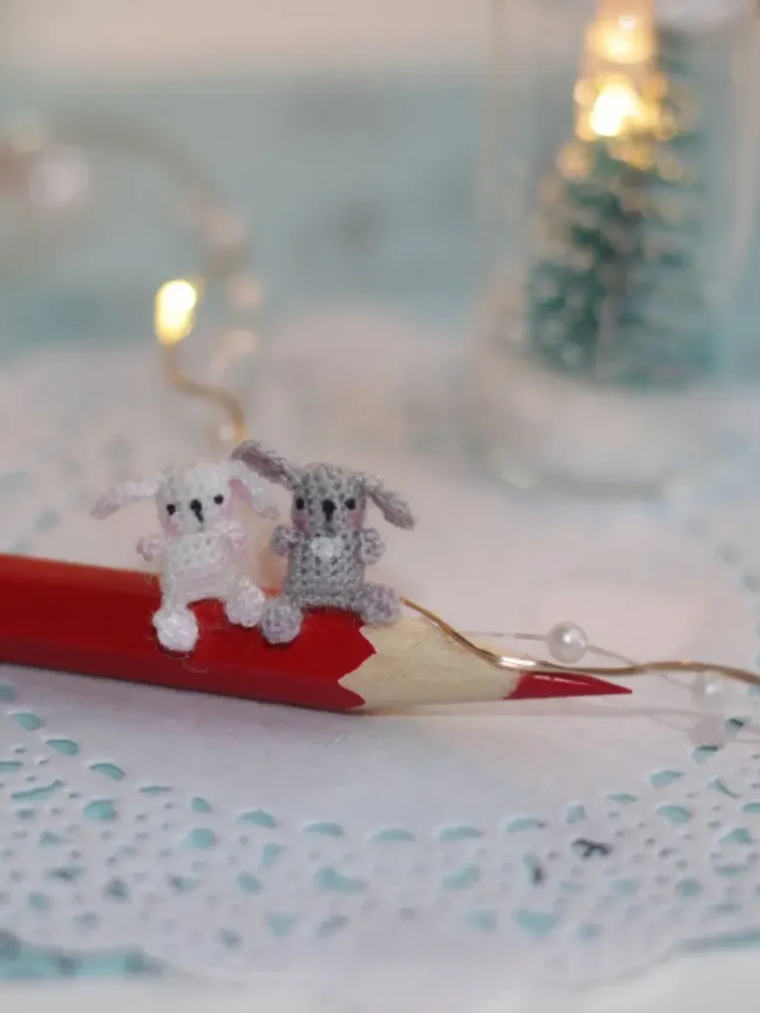 Christmas miniatures bunny figurines micro crochet animals dollhouse christmas decor cute gift for mom tiny figurines