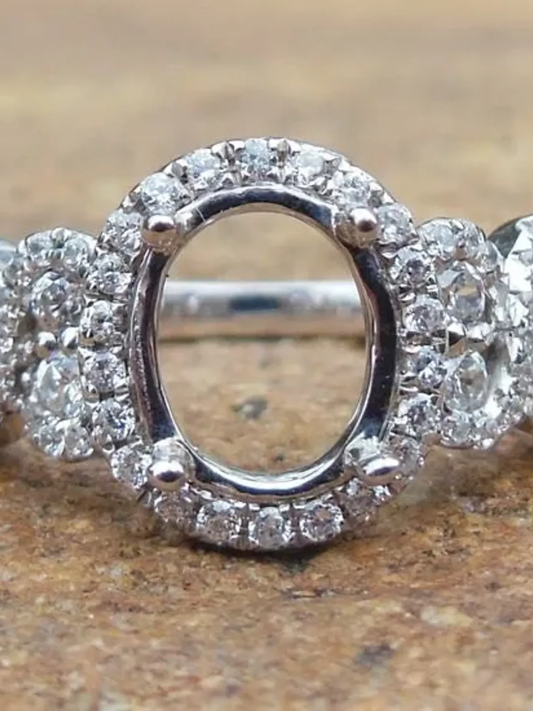 Solid 14K White Gold Oval 6X8MM Fashion Semi Mount Ring / Diamond Engagement Ring