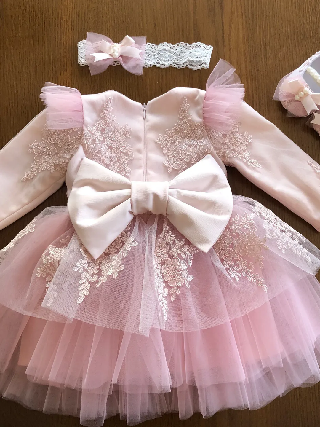 Ivory dress with lace, shoes and headband for baby girl. First birthday outfit for girl. Baptism outfit for baby girl. Christening gown