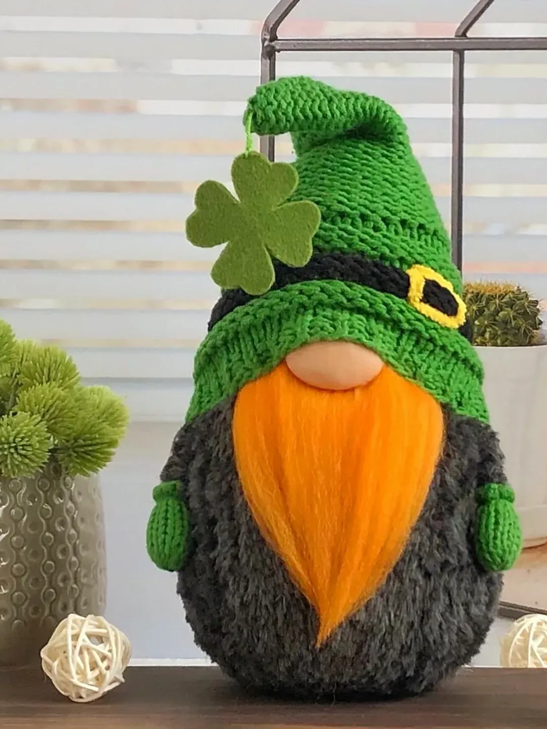 St Patricks gnome, St Patricks day decor gnome, Irish Gnome, Green Leprechaun Gnome