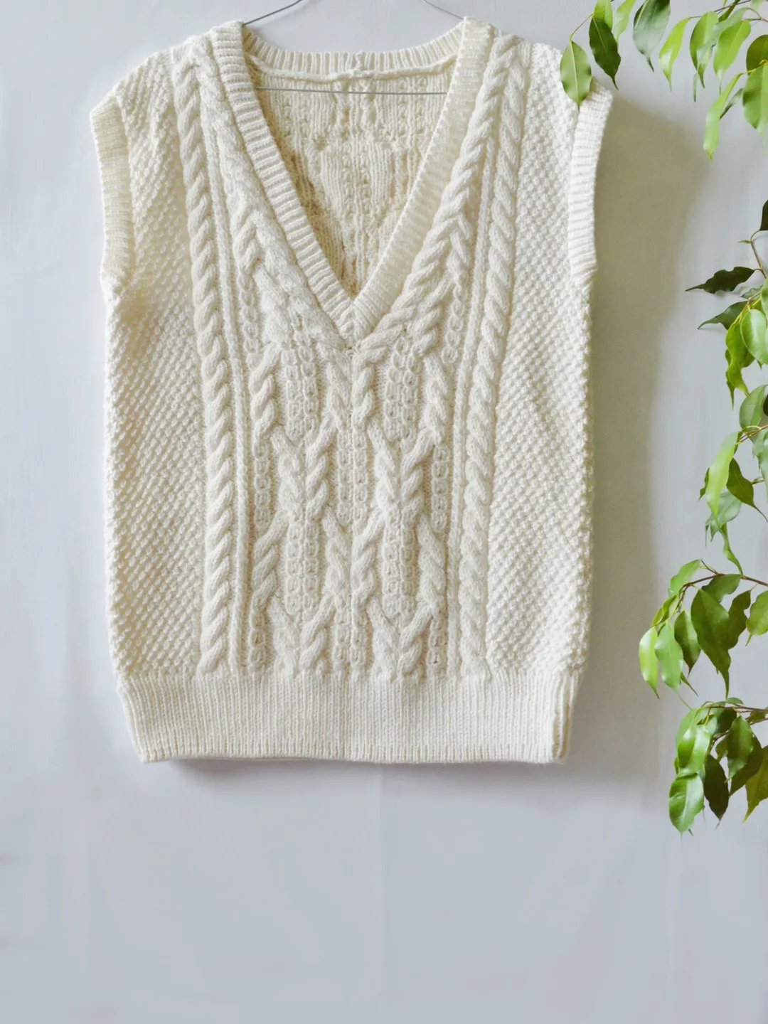 White knitted vest. Handmade wool vest.