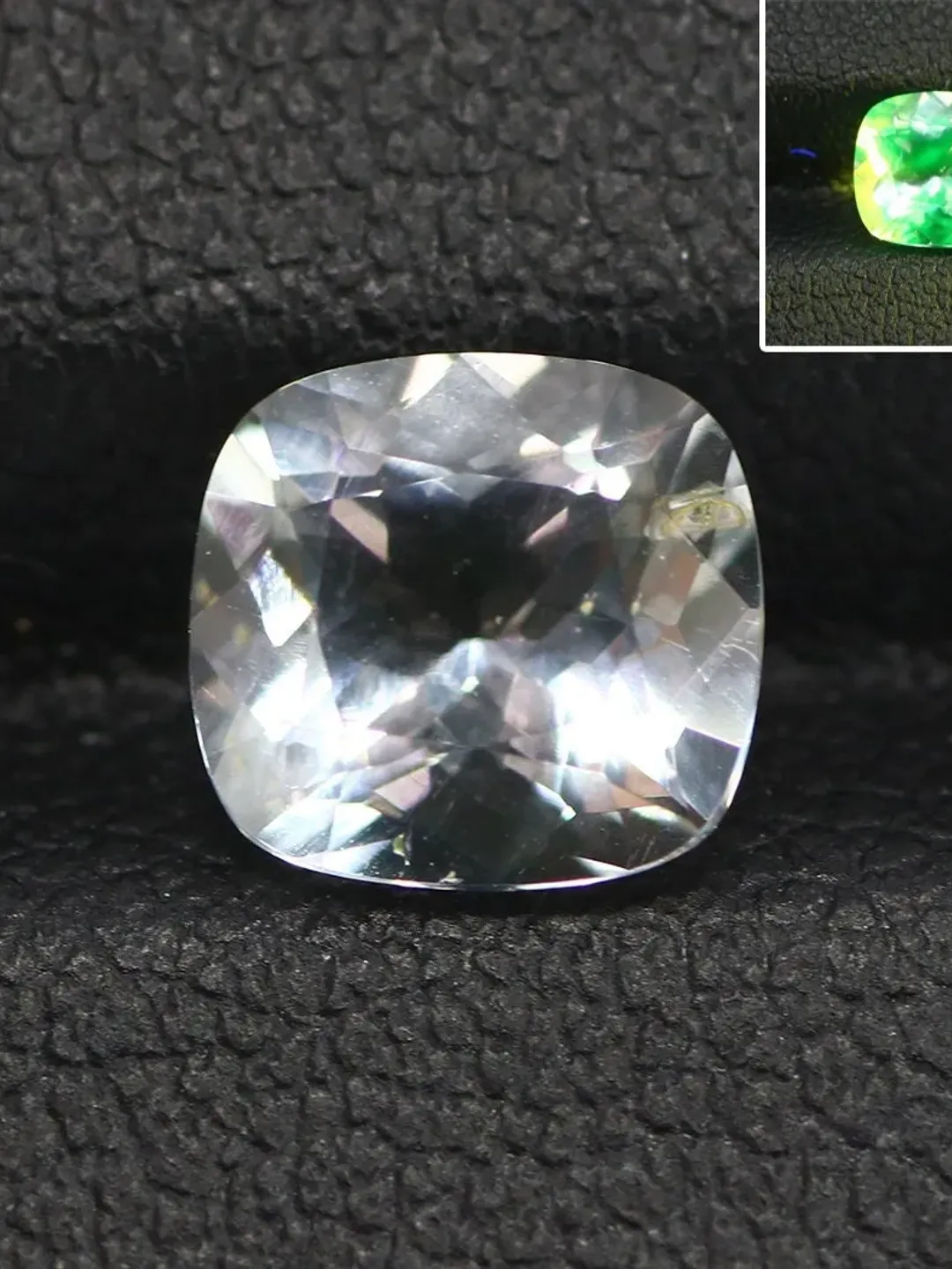 1.08 CT Rare Quality Gemstone Unheated 100% Natural Color Change Hyalite Opal