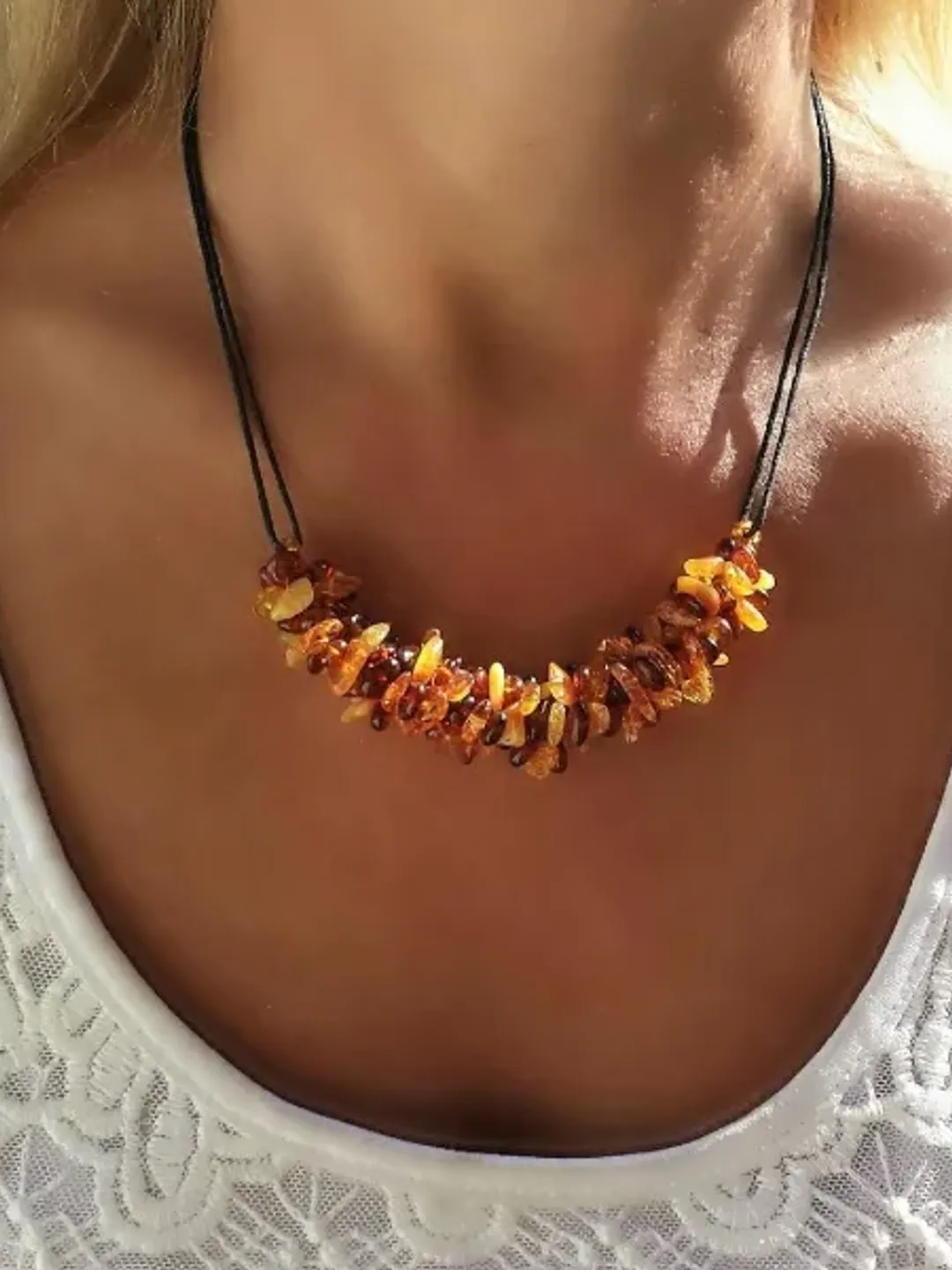 Natural Amber Choker Necklace Baltic Amber Jewelry Handmade Gemstone Beads Necklace Pendant Bar Necklace For Women