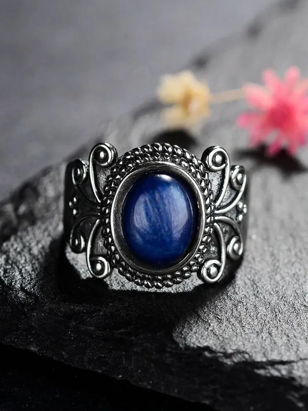 kyanite ring, blue gem ring, chunky kyanite ring, chunky blue kyanite ring, blue kyanite ring, chunky gemstone ring, chunky silver ring