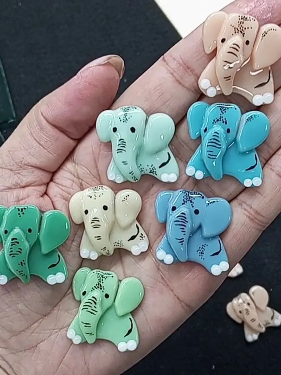 Elephant brooch fused glass - elephant gifts - Original accessory glass pin