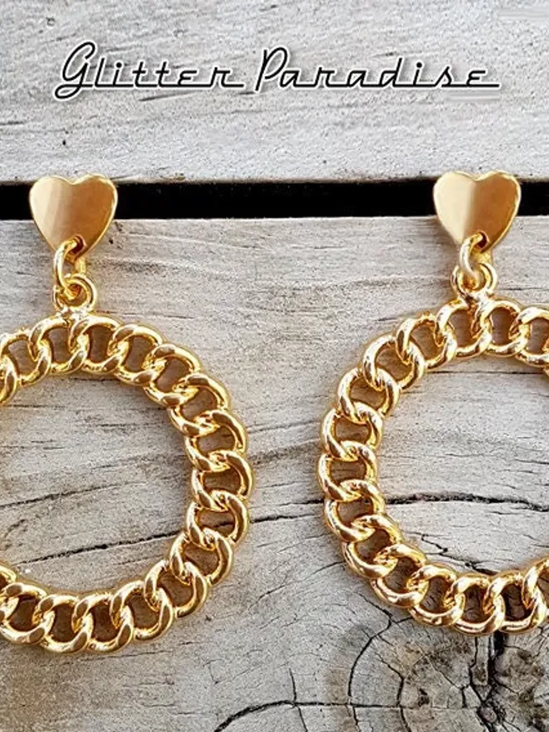 Retro Chain Hoops Love - Earrings - Retro Hearts - Hearts - Vintage Inspired - Retro Hoops - Heart Jewelry - Gold Hoops - Glitter Paradise®