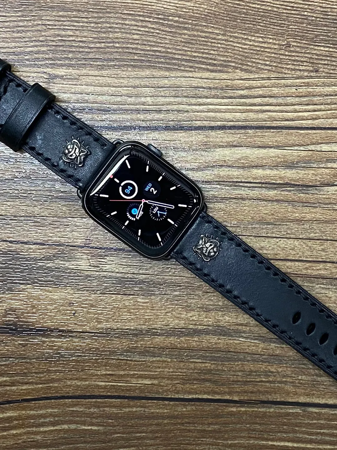 Apple Watch Bands in Black Leather for Apple Watch Series 6, Apple Watch Straps in 44mm 40mm, Bulldog Lovers Gift, Silver 925, iWatch Band