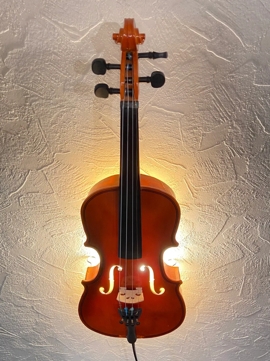 Violin lamp, wall sconce