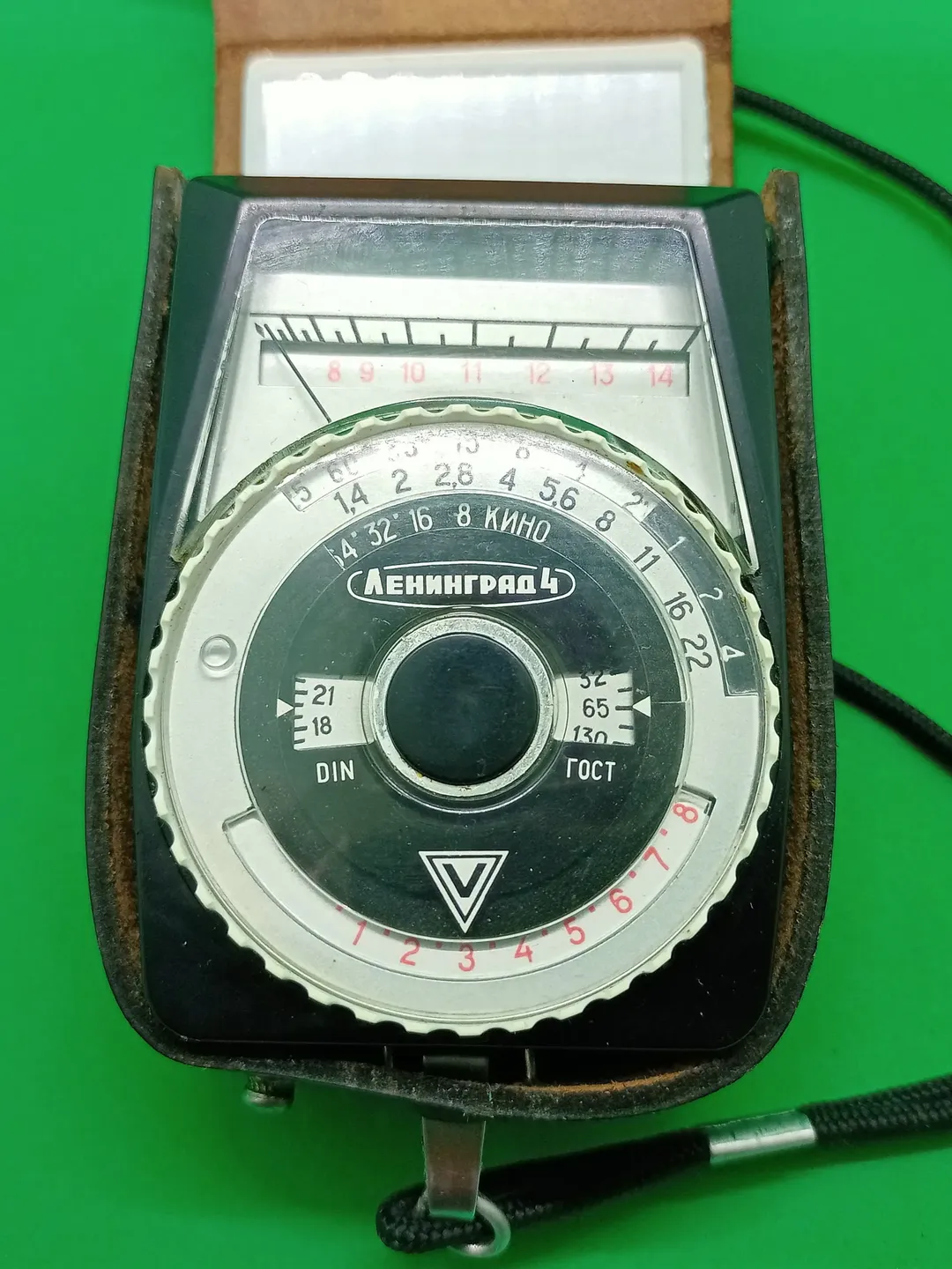 Soviet Russian  Exponometer Leningrad 4 VINTAGE LIGHT METER for film cameras Analog light meter Photo light meter