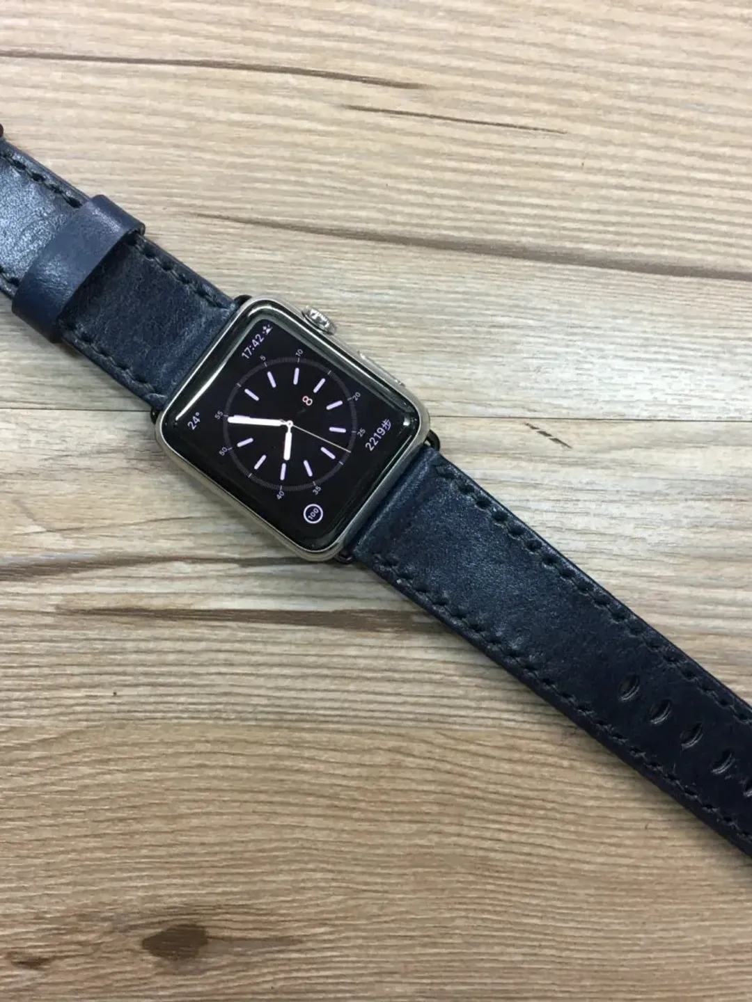 Apple Watch Bands for Apple Watch 44mm, Leather Watch Straps for Apple Watch Series 5, Blue Apple Watch 40mm Space Gray Titanium Watch Case