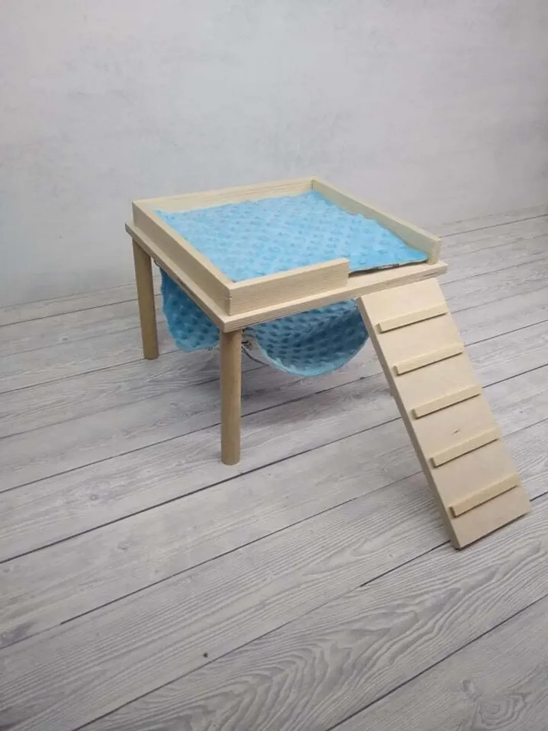 Guinea pig hammock stand, guinea pig cage accessories, wooden furniture for chinchillas, rats, ferrets. and guinea pigs.