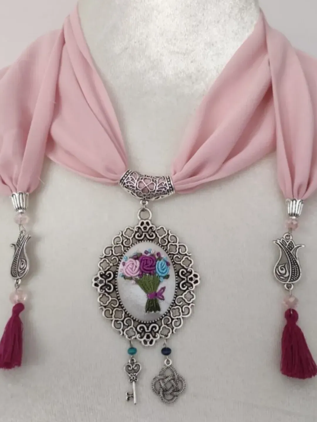 Vintage Embroidery pendant, rococo pink rose  embroidery necklace, Pendant necklaces, Handmade jewelry, Gift for women, Aesthetic necklace