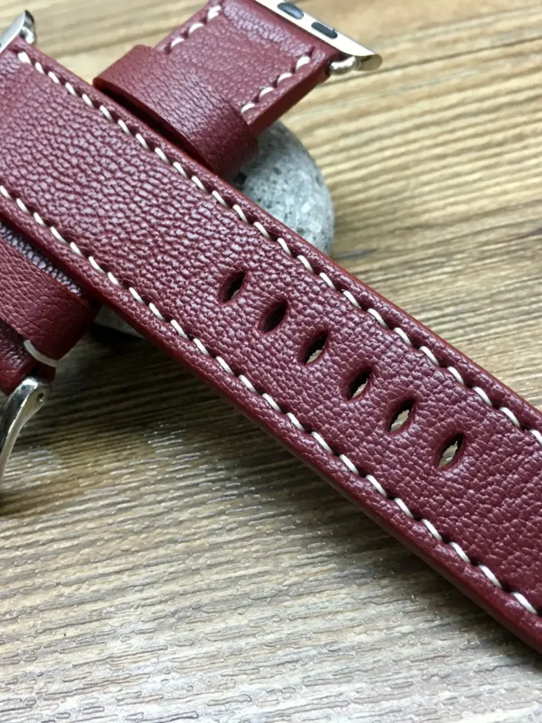 Rouge Casaque Red Genuine Leather Apple Watch Band, iWatch Band 45mm Series 7 Series 6 44mm, Product Red Smartwatch GPS Watch Band 40mm 41mm