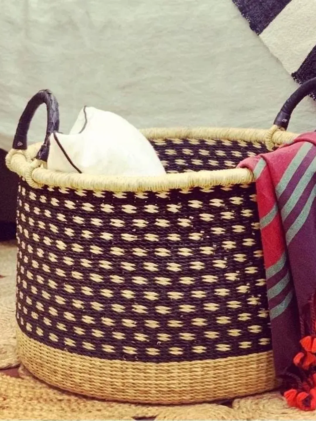 Laundry basket | Laundry hamper | Laundry bag | Laundry room storage | Round basket | Storage basket | College laundry bag| Basket for women