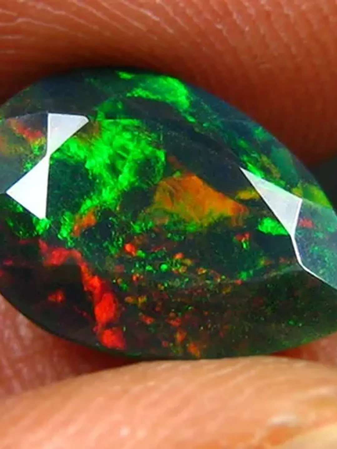 2.12 CT Exquisite 3D Broad Flash Pattern 100% Natural Welo Black Opal Cut Gemstone