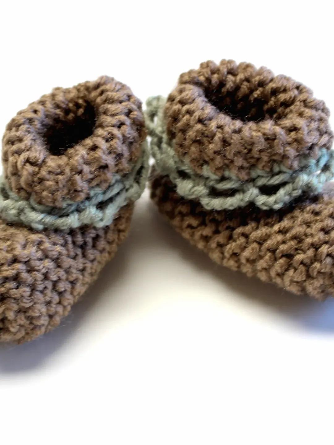 Green and Brown Baby Shoes, Baby Sock, Baby Booties, Great Stocking Stuffers for Baby's First Christmas, Baby Shower Gift Ideas, Crochet