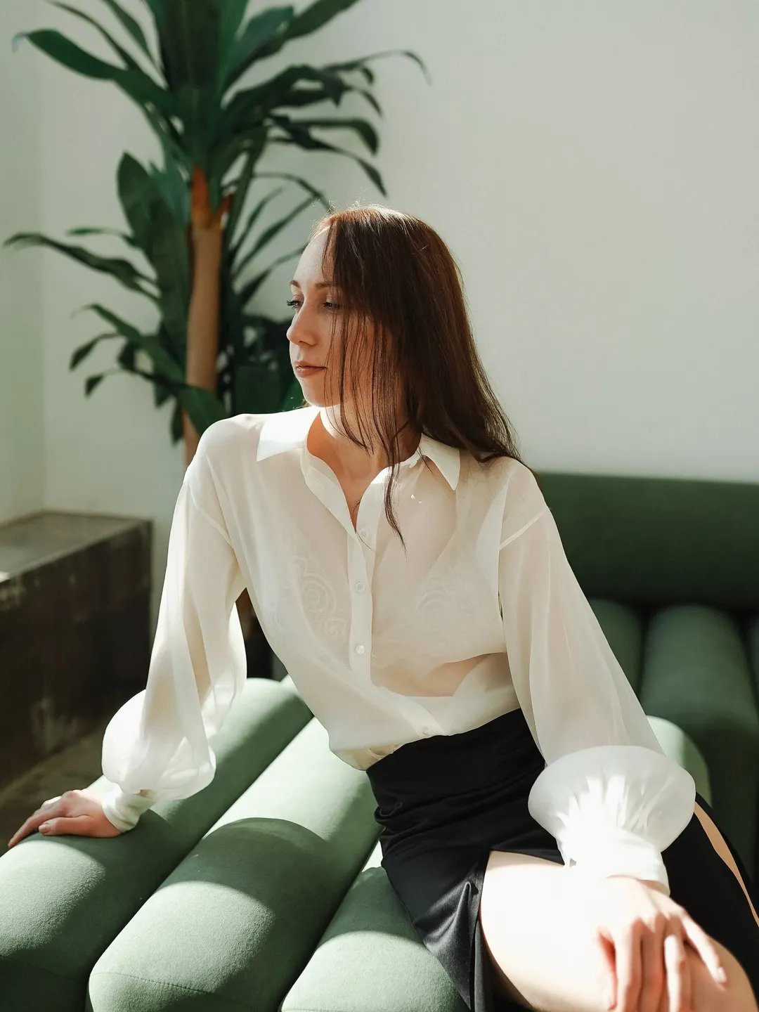 Silk Blouse with Puff long sleeves Slouse Victorian Shirt Sheer Blouse Peasant Blouse Women's shirt of a straight cut