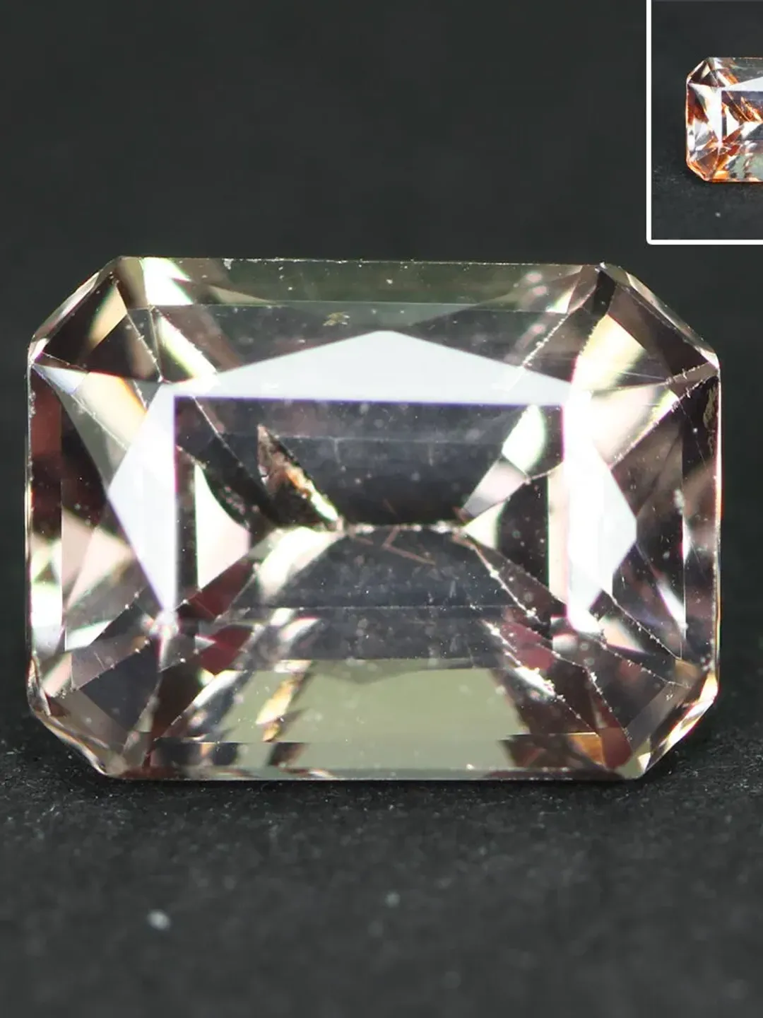 0.75 CT Rare Collection Unheated 100% Natural Color Change Malaya Garnet