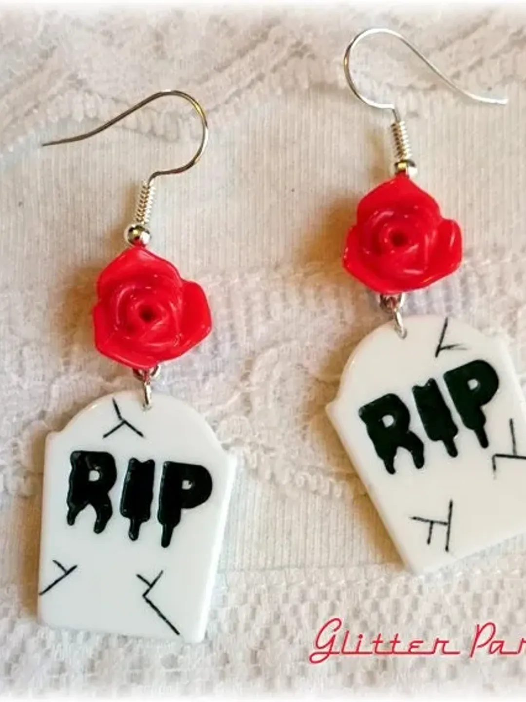RIP - Boucles d'Oreilles R.I.P - Gothique - Cimetière -  Tombe - Fantôme - Bijoux d'Halloween - Goth - Horreur - Ghoul - Glitter Paradise®
