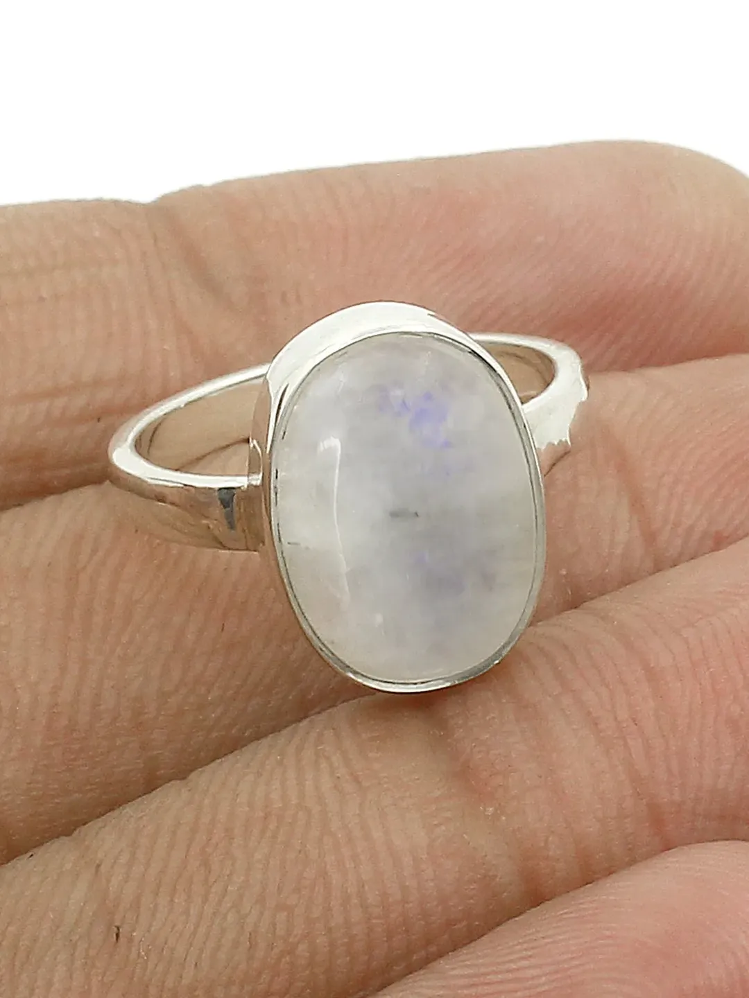 Natural Rainbow Moonstone Ring, Oval Cut Moonstone Ring, 925 Sterling Silver Ring, Midi Ring, Birthstone Ring, Moonstone Jewelry
