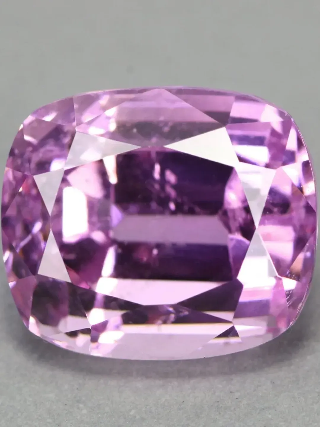 13.56 CT Impressive Deep Pink ! 100% Natural Kunzite Cushion Cut From Pakistan