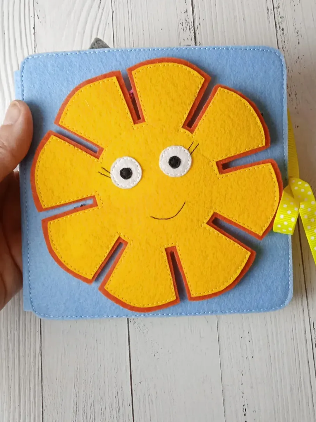 Felt quiet book, Montessori quiet busy book, Sensory baby toy, Travel activity toys, Animals quiet book dollhouse
