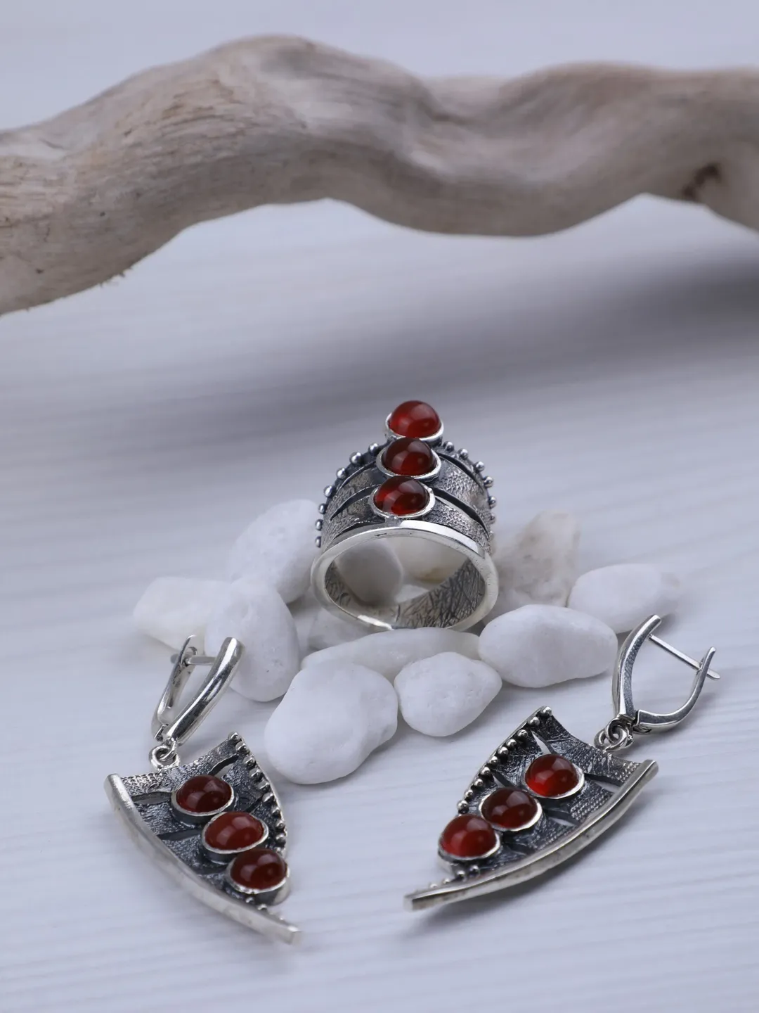 MADE TO ORDER Sterling 925 silver, red Carnelian jewellery set. bright color stone earrings and ring.