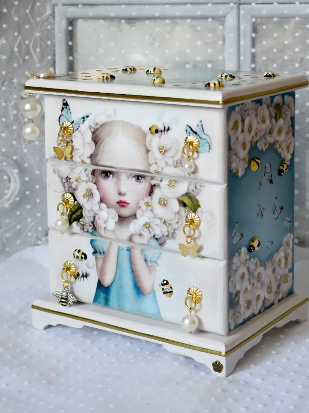 BUTTERFLY minicomod Jewelry Box for Small Things for tarot cards