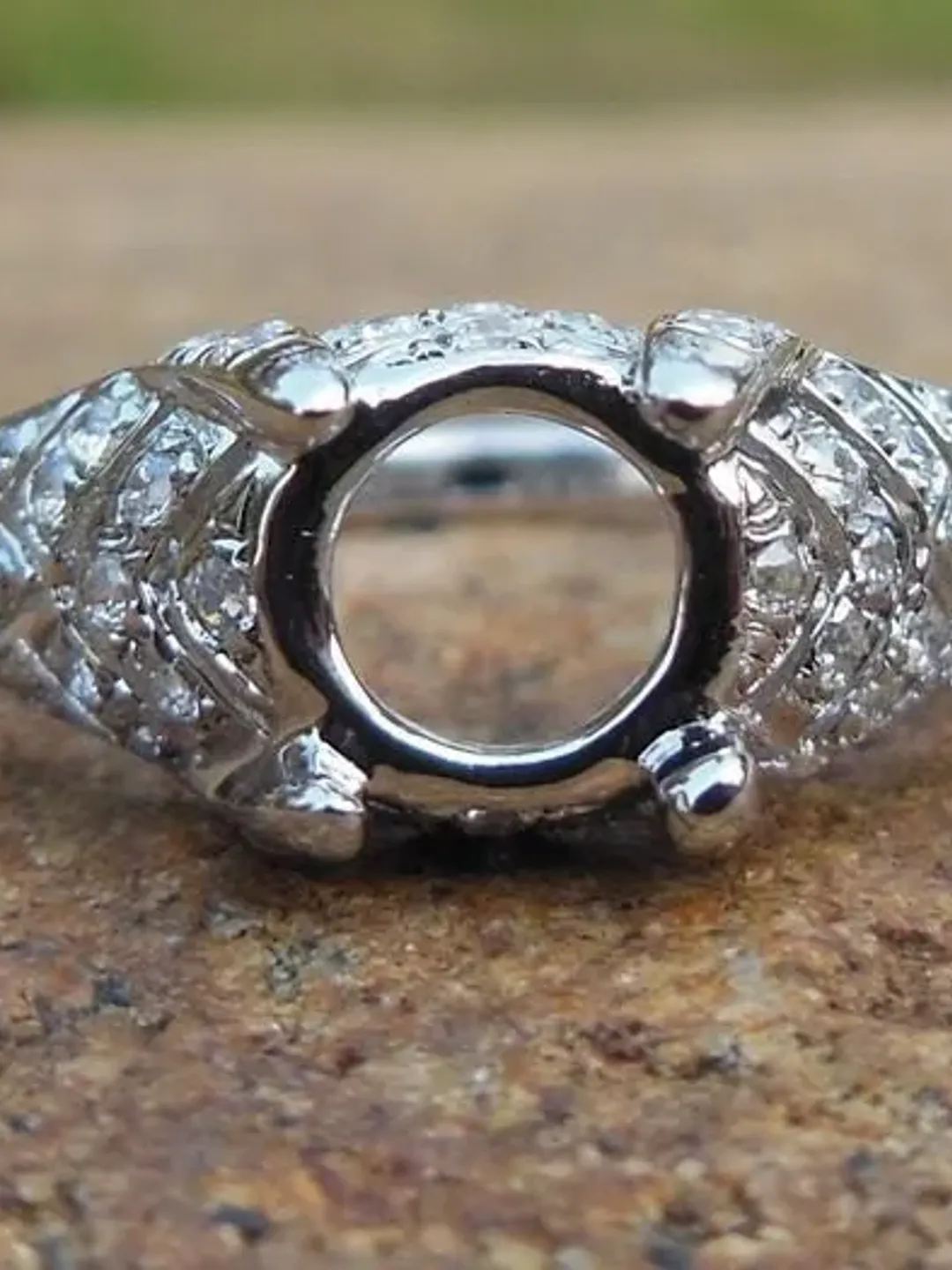 Solid 14K White Gold Round 6MM Fashion Semi Mount Ring / Diamond Ring / Engagement Ring