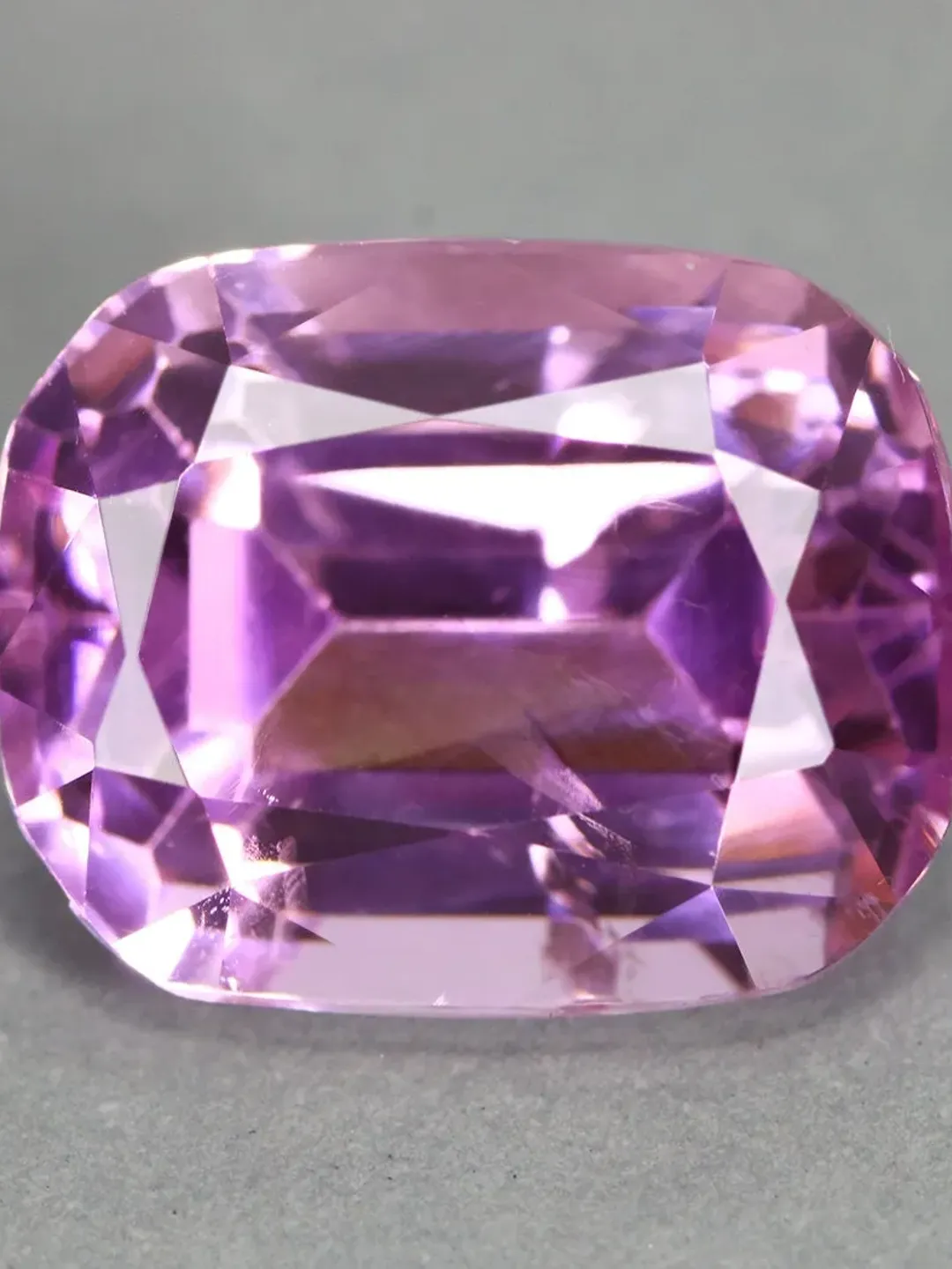 12.20 CT Fabulous Hot Pink ! Cushion Cut 100% Natural Kunzite From Pakistan