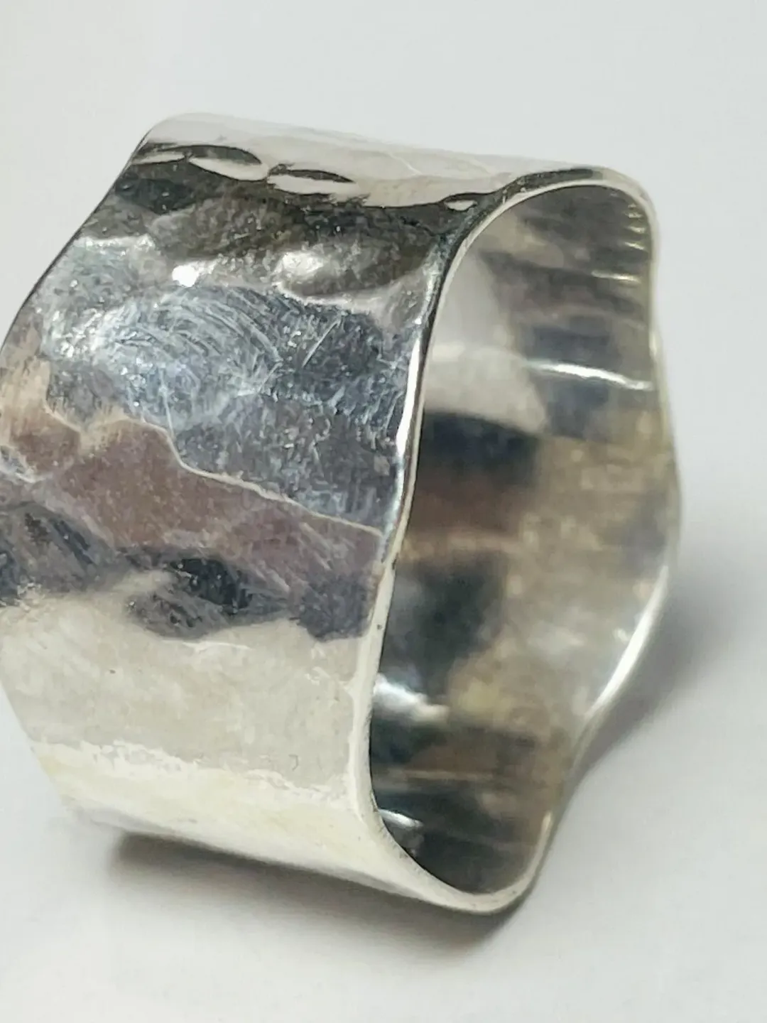 Unisex Minimalist Ring, 925 Sterling Silver Ring, Hammered Ring, Handmade Ring, Midi Ring, Birthday Gift, Silver Texture Ring, Gift For Her