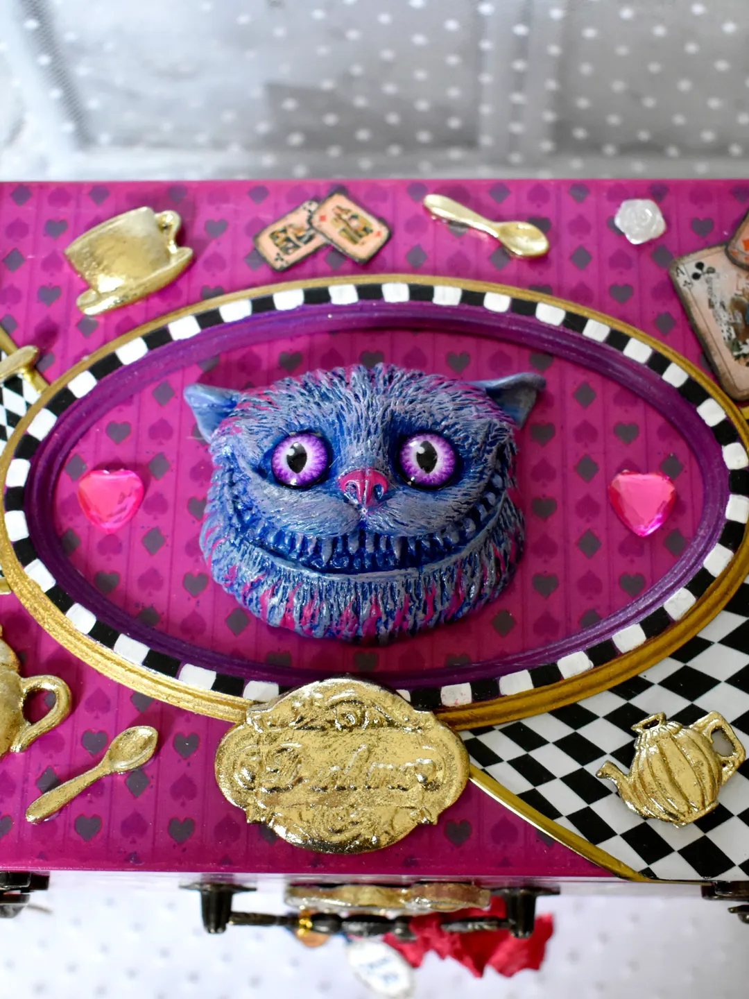 Crazy Suitcase ALICE 6 with curly legs for jewelry and all sorts of cute things