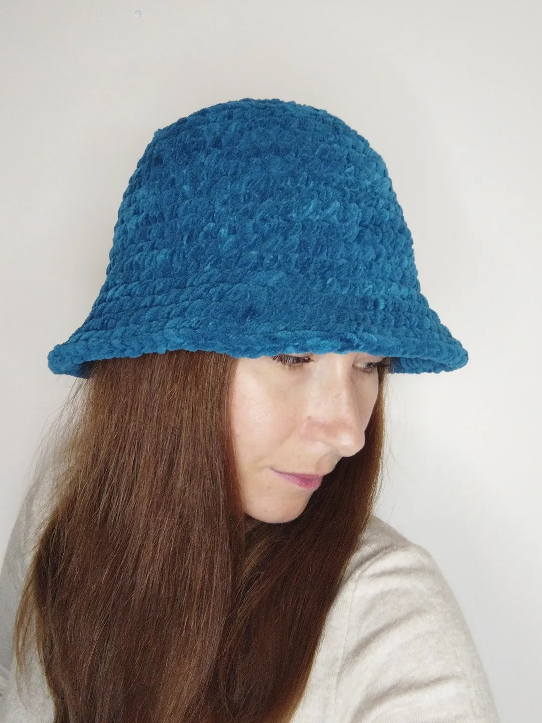 Blue plush bucket hat for women. Velvet bucket hat crochet. Trendy bucket hat