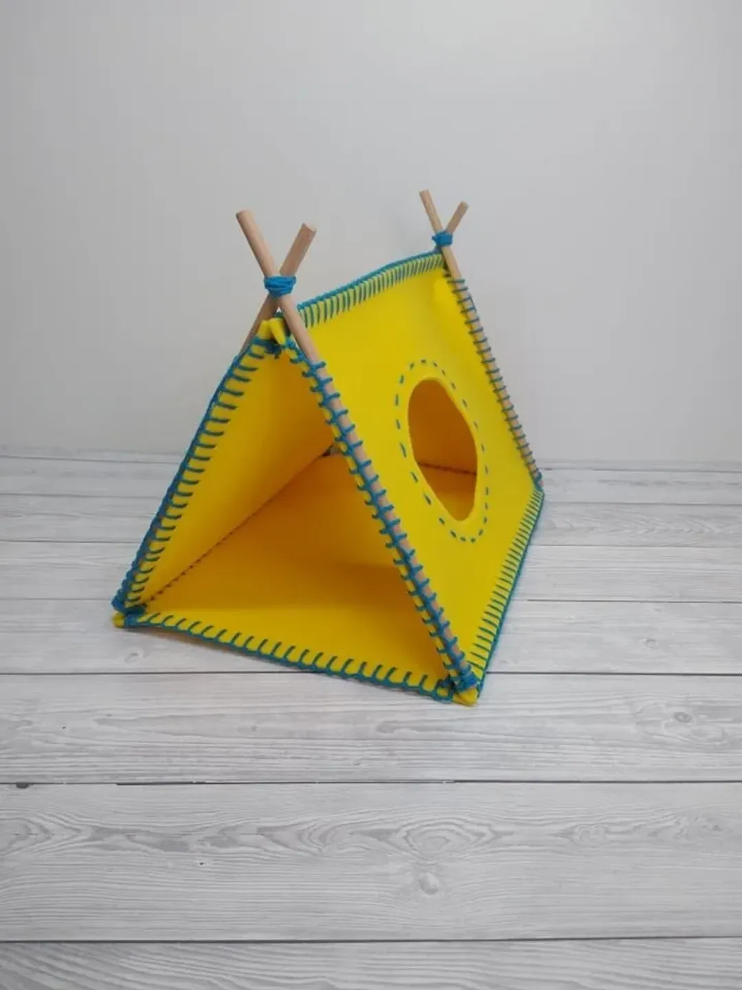 Guinea pig house, hedgehog bed, small pet house, small pet tent, guinea pig toys, pet furniture, pet supplies, felt bed